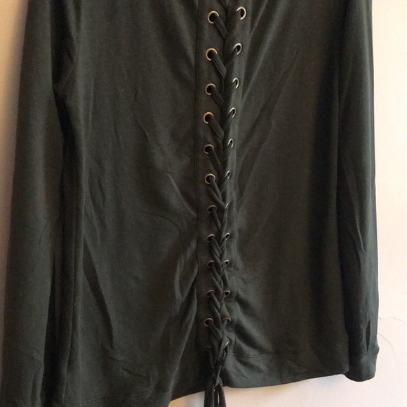 PINK CLOVER | Alberta Knit Top - Picture 4 of 4